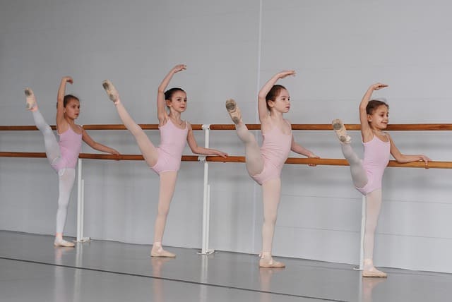 TUFA_Kurse & Workshops_Sport und Tanz_Ballett
